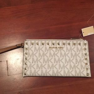 NWT Michael Kors Large Clutch/Wallet